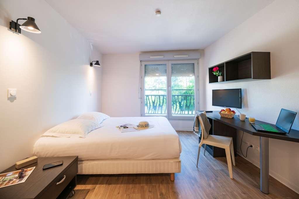 Aparthotel Cerise Valence Zimmer foto